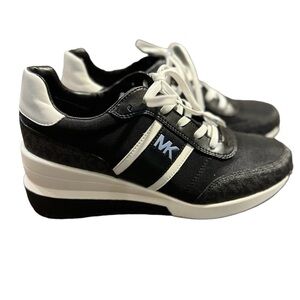 Michael Kors Mabel Tie Up Sneakers worn 1 times